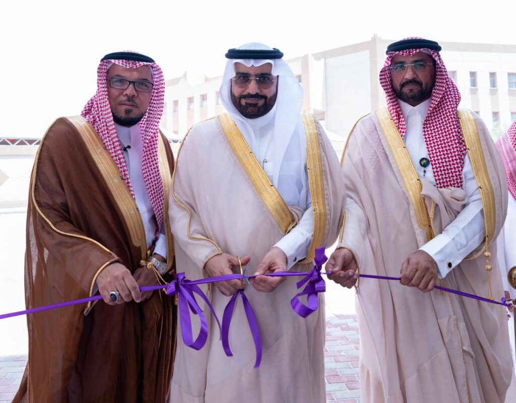 وكيل محافظة الأحساء يدشّن المقر الجديد لجمعية الرميلة الخيرية تعزيزًا لمنظومة العمل الإنساني 