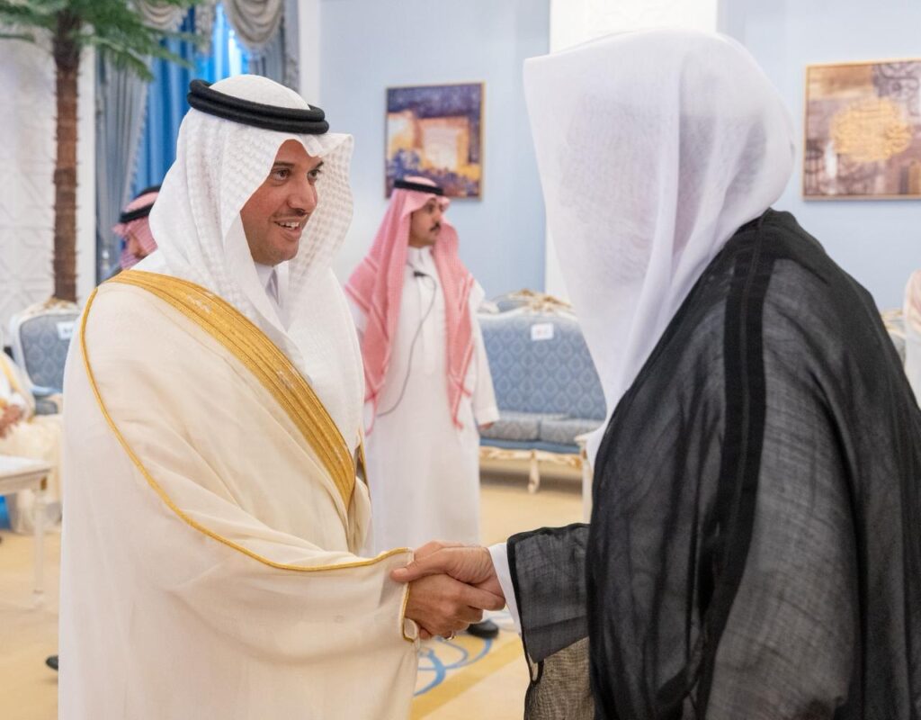 سمو محافظ الأحساء يستقبل المهنئين بعيد الأضحى المبارك