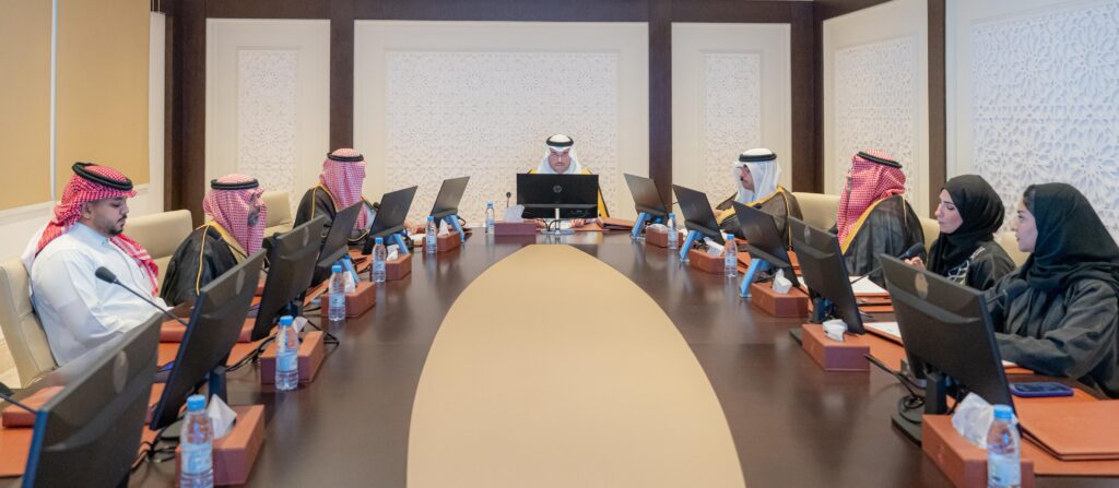  الأمير سعود بن طلال يستقبل فريق “الأحساء المبدعة” لفوزه برئاسة تنسيق المدن في اليونسكو