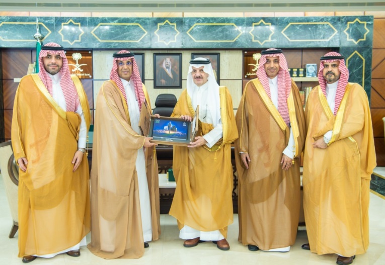 أمير الشرقية يستقبل الرئيس التنفيذي لـ”مدن” ويطّلع على أبرز المنجزات