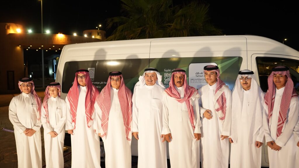 شريك إعلامي.. تفاؤل تدشن حافلة لنقل مرضى السرطان إلى مراكز العلاج بدعم من أسرة آل ملحم