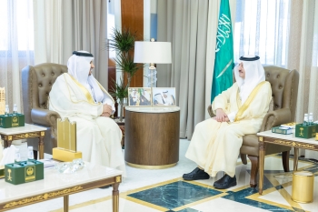 أمير الشرقية يستقبل رئيس جامعة حفر الباطن ويهنئ الفائزين في المعرض الدولي للاختراعات والابتكارات