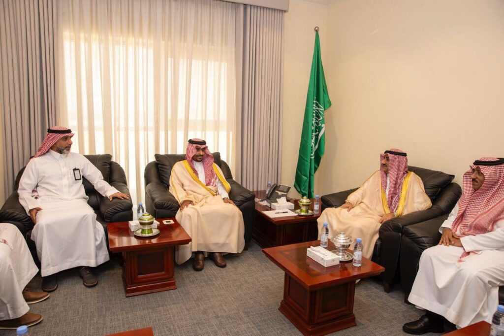 أمين الأحساء ومحافظ العديد يبحثان المشاريع التنموية والخدمية في سلوى