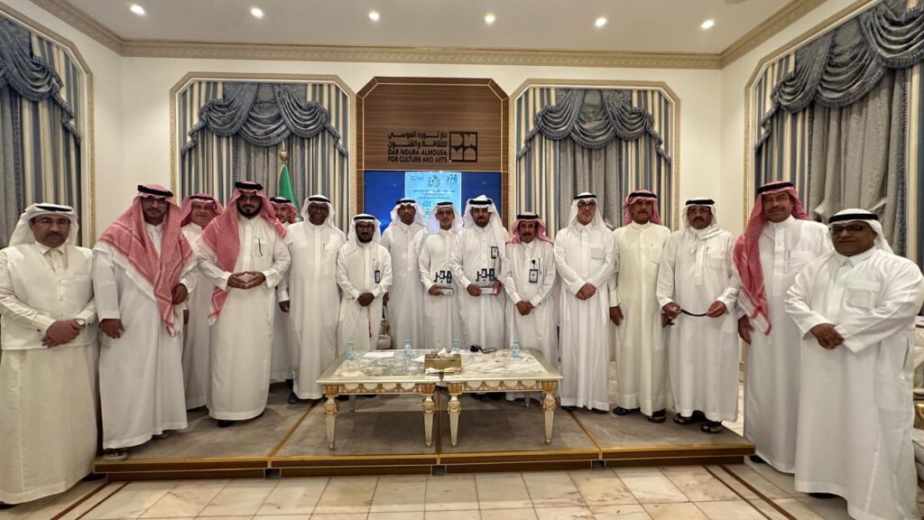 «بيدي أصنع حرفتي» يستعرض واقع ومستقبل الحرف اليدوية الأحسائية في دار نورة الموسى