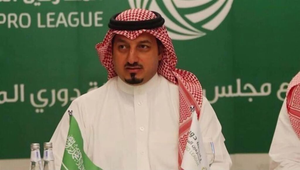 ياسر المسحل يعلن استقالته رسميا من رئاسة الاتحاد السعودي لكرة القدم