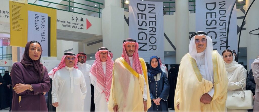 افتتاح المعرض السنوي لكلية التصاميم بجامعة الإمام عبدالرحمن بن فيصل