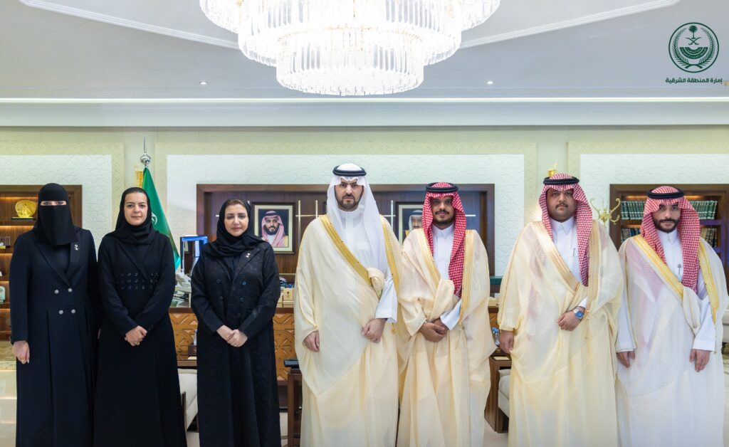 نائب أمير الشرقية يطّلع على جهود الأحوال المدنية في تطوير الخدمات المقدمة للمستفيدين