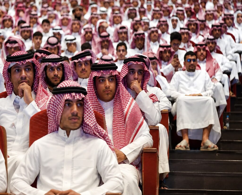 جامعة الملك فيصل تهيئ طلبة السنة المشتركة لانطلاقة جامعية واثقة