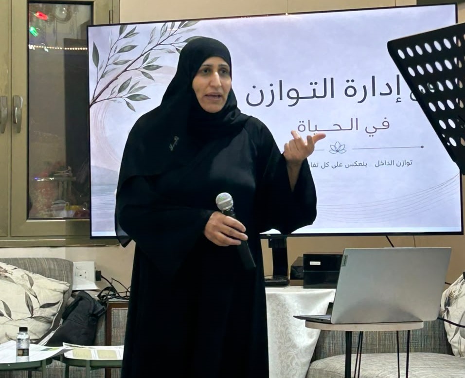 في محاضرة بـ«نادي المعرفة».. 12 عنصرًا لاستعادة التوازن بين الجسد والعقل والقلب والمال