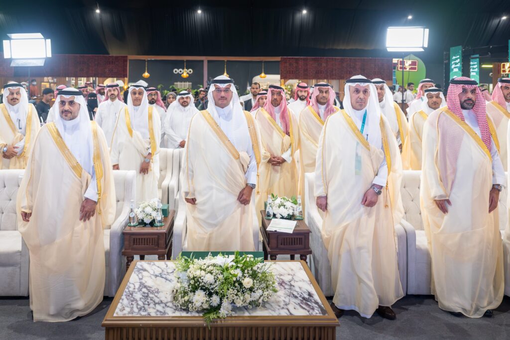 محافظ الأحساء يرعى حفل ختام معرض “اللومي الحساوي 2026” ويدشّن مشروع “مدينة الليمون 2”