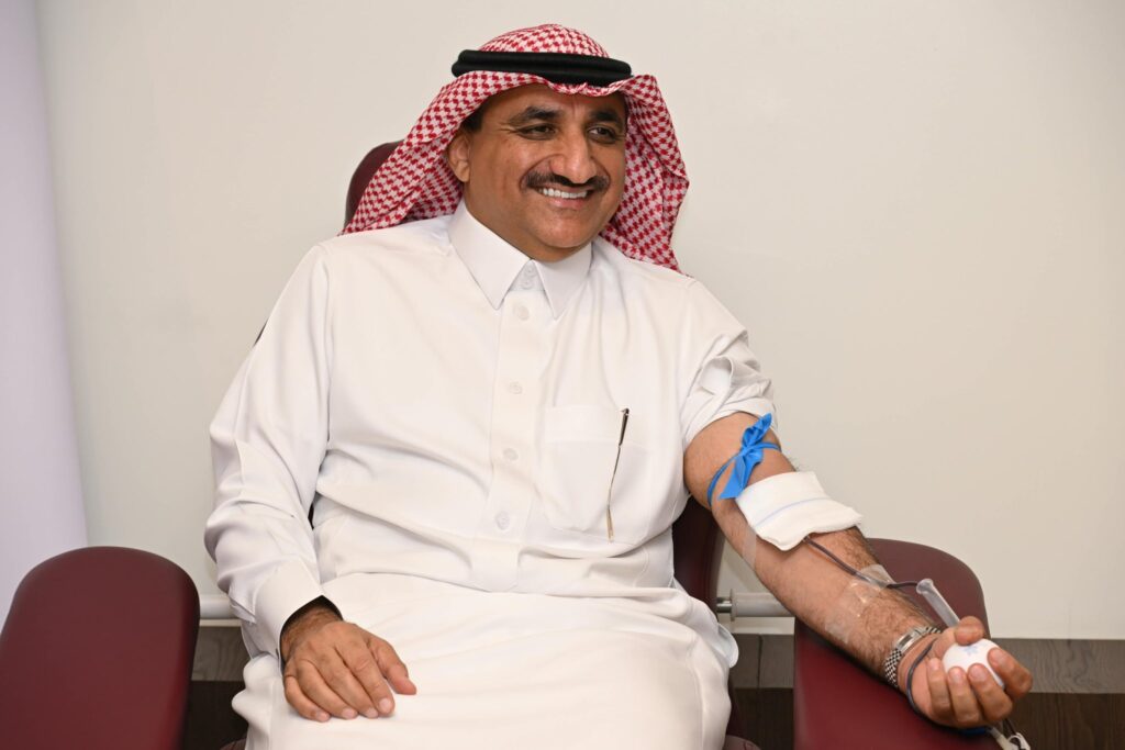 أمين الأحساء ومنسوبو الأمانة يشاركون في الحملة الوطنية للتبرع بالدم 2026